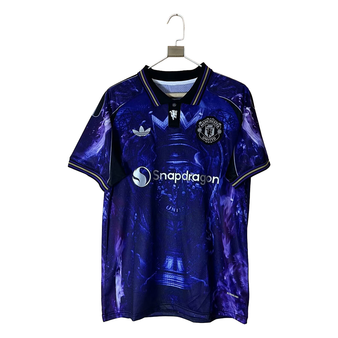 25 Camiseta EE Manchester United Universe
