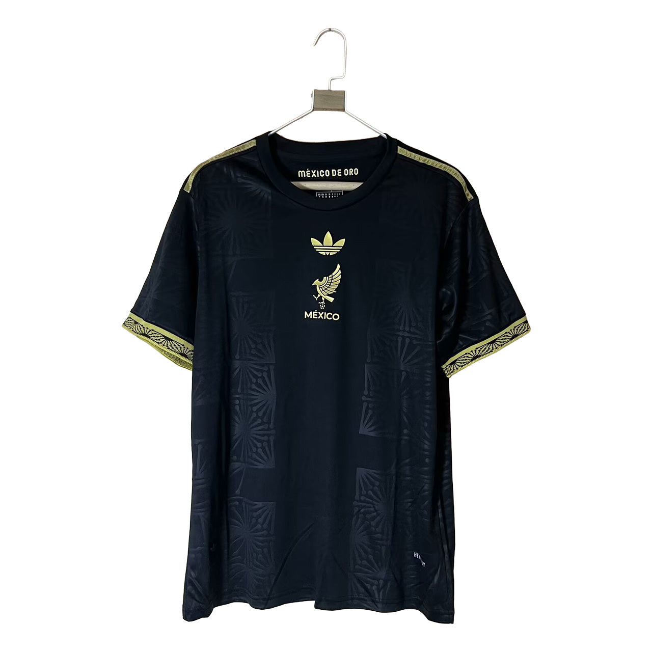 25 Camiseta Local México Dorado