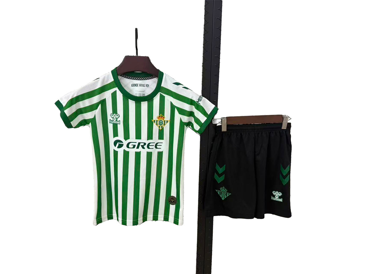 Conjunto Infantil Entreno Betis 25/26