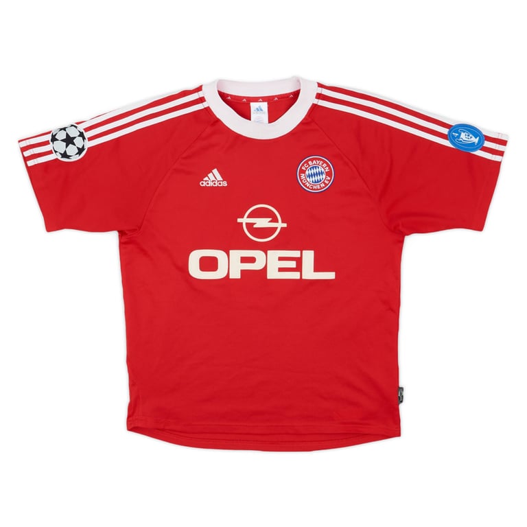 2001-02 FC Bayern Múnich 1a Equipación
